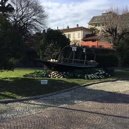 Dimora Del Vicolo Giglio Cernobbio
