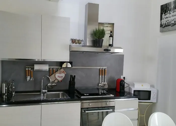 Dimora Del Vicolo Giglio Apartment Cernobbio